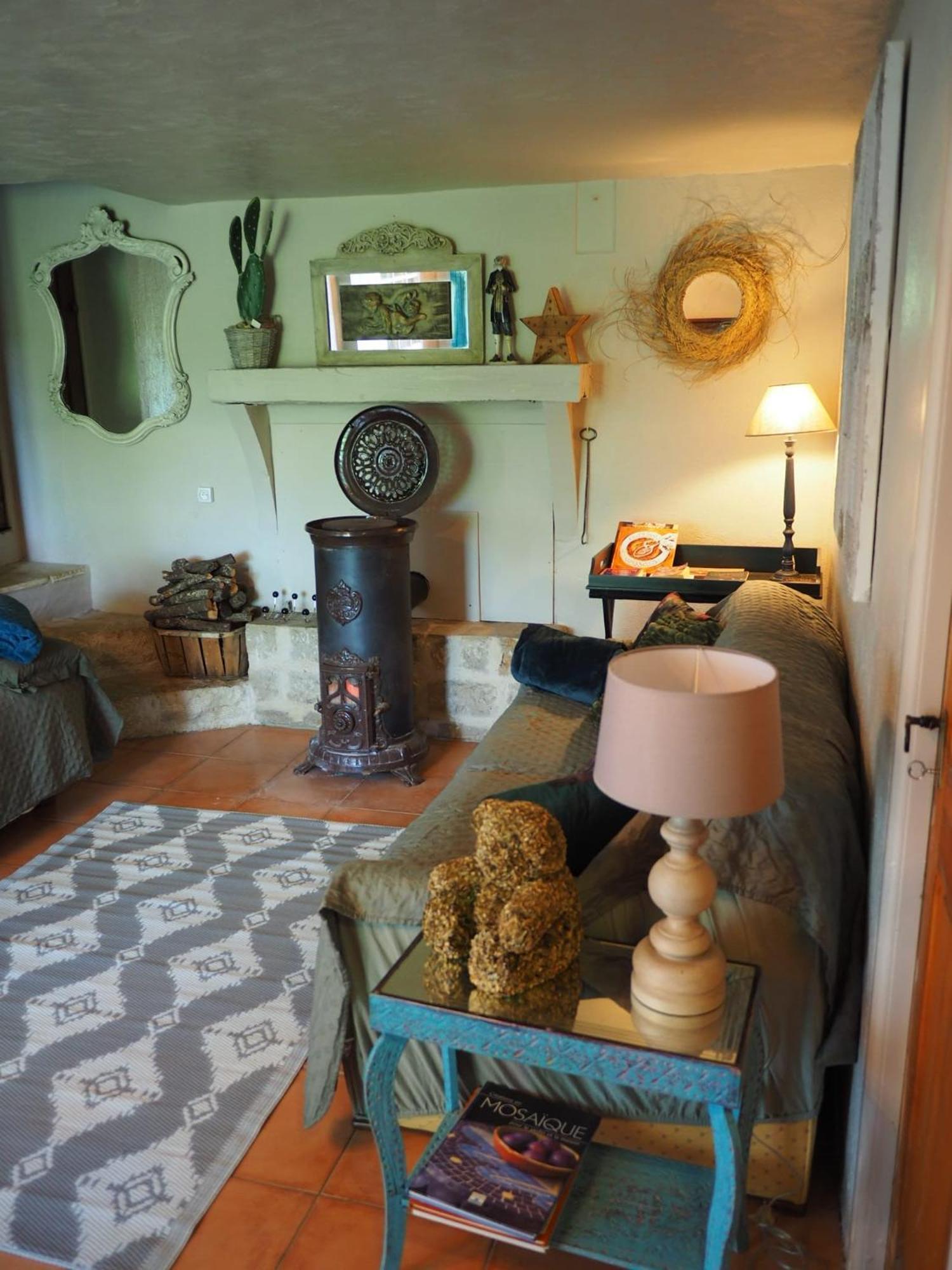 Apartament Chambre Familiale Avec Terrasse Aux Portes Du Verdon Trigance Zewnętrze zdjęcie
